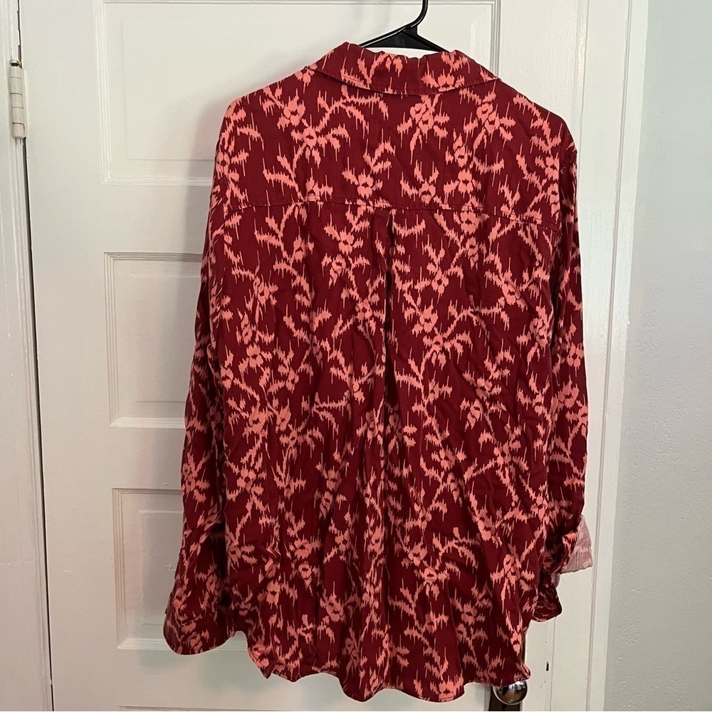 NWT Knox Rose Ikat Button Down - Picture 5 of 5